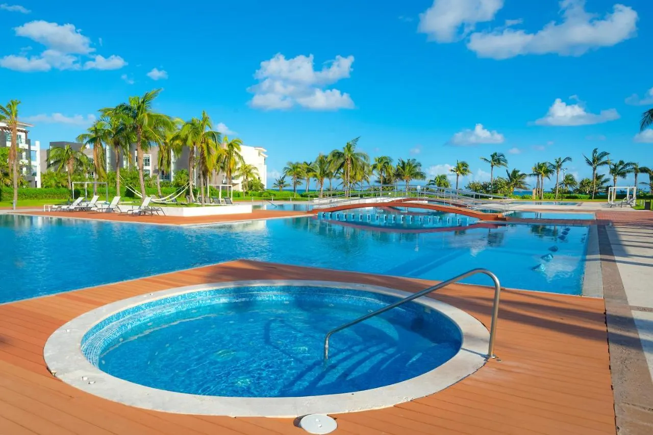 Luxury Ph With 2 Bedroom Private Beach At Mareazul - Vista Playa Плая-дель-Кармен Дом отдыха